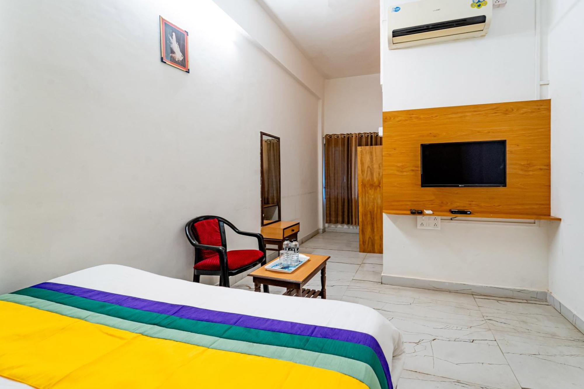Itsy Hotels Mansi ناسيك المظهر الخارجي الصورة