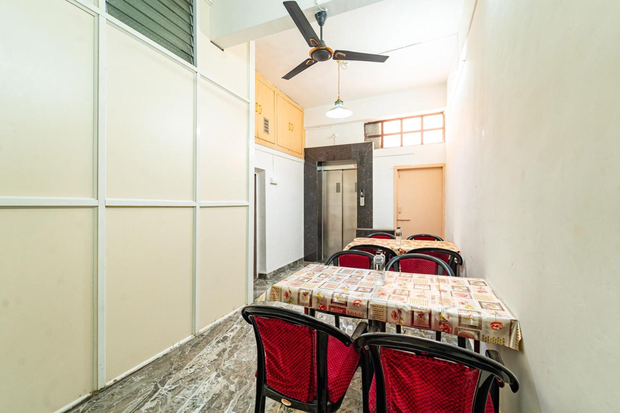 Itsy Hotels Mansi ناسيك المظهر الخارجي الصورة